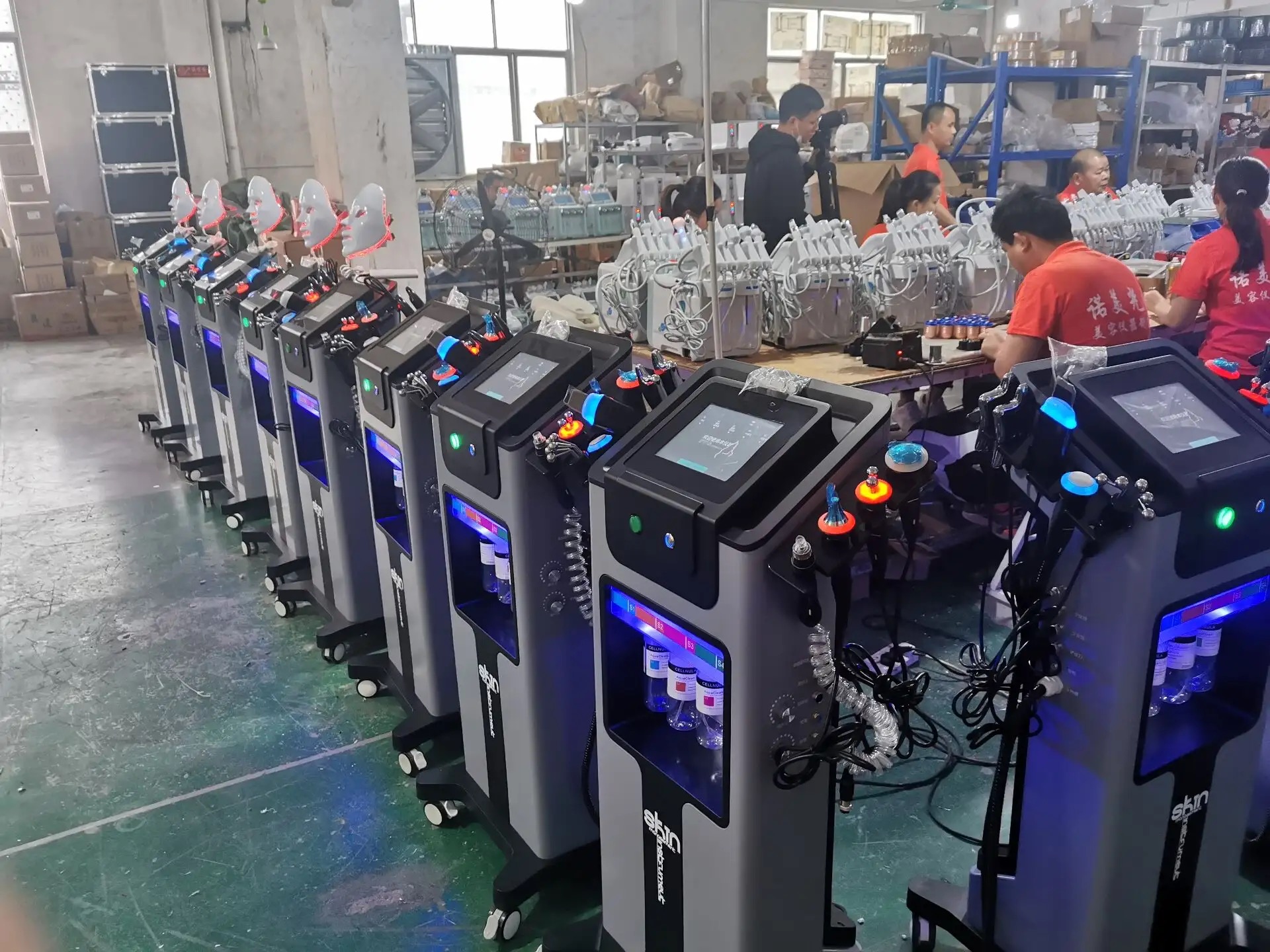 دستگاه سوپر فیشیال ۹ کاره لیز با ماسک ال ای دی - Lizze 9 in 1 Super Facial Machine with LED Mask