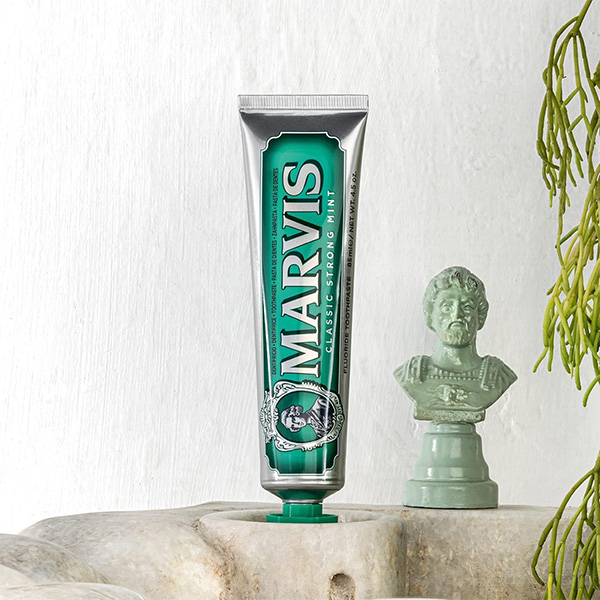 خمیر دندان نعنا کلاسیک مارویس Marvis Classic Strong Mint 85Ml