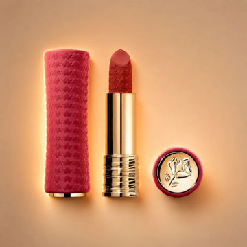 رژ لب جامد مات لانکوم مدل LABSOLU ROUGE 196